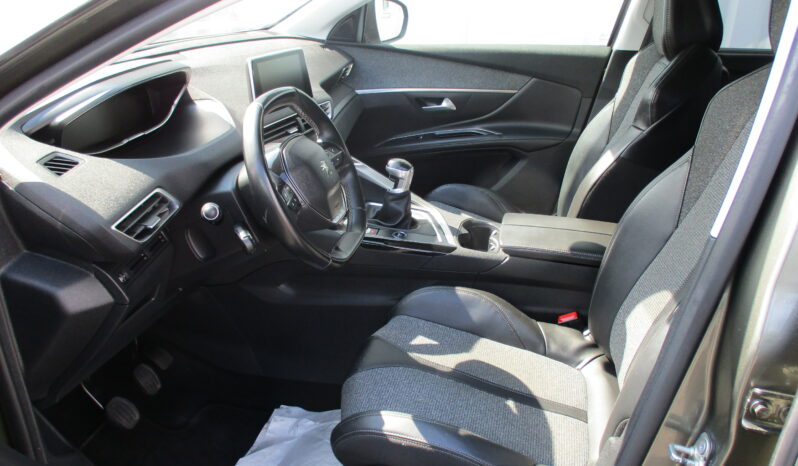 PEUGEOT 5008 HDI 130 ALLURE 7 PLACES complet