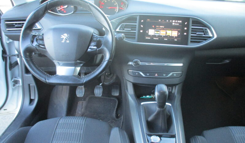 PEUGEOT 308 1.2 L  110 CH ALLURE complet